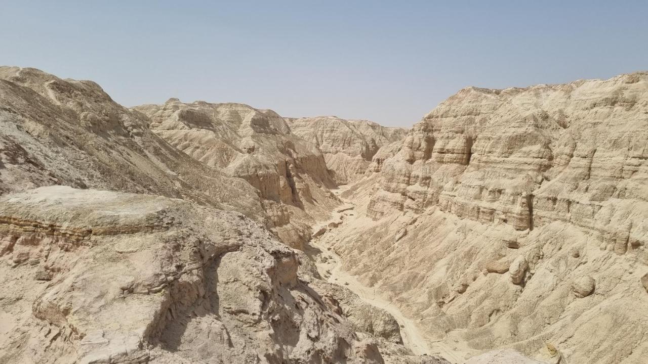 The Lowest Place On Earth B&B Neot HaKikar Екстер'єр фото